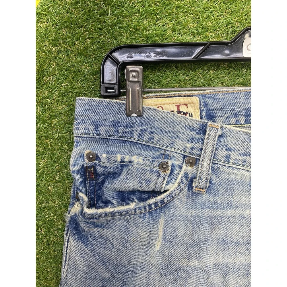Abercrombie & Fitch Jeans Mens 31x32 Classic Straight Light Wash Distressed Work